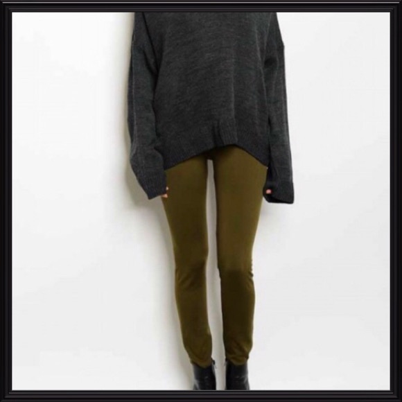 Pants - 🌟 BUNDLE ONLY Olive Colored Fleece Leggings